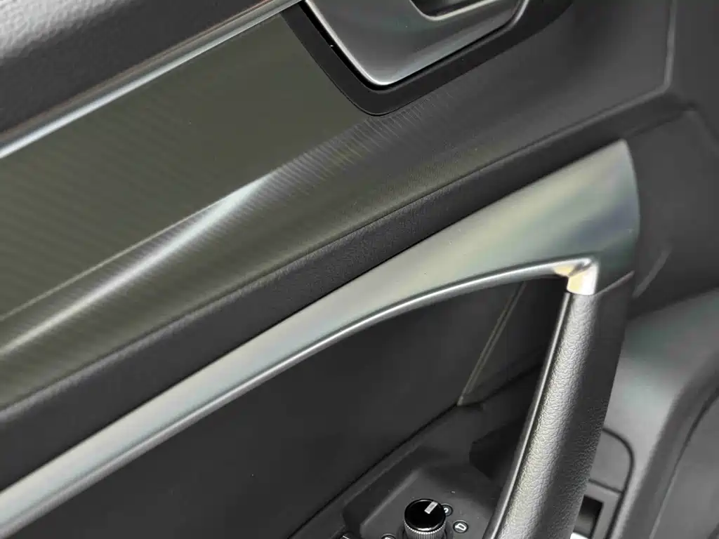 Audi A6L — миниатюра 8