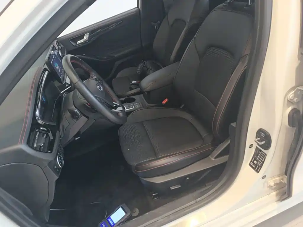 Ford Focus — миниатюра 20