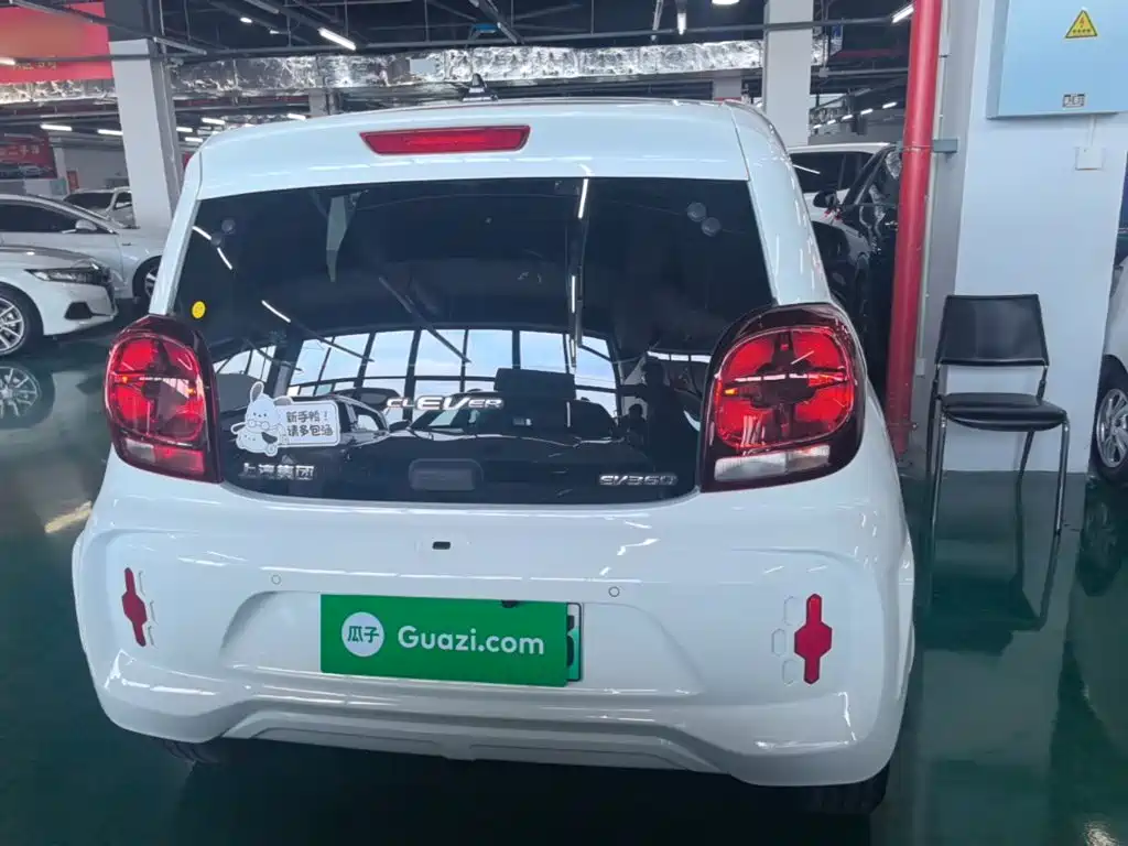 Roewe Clever 2022 311km