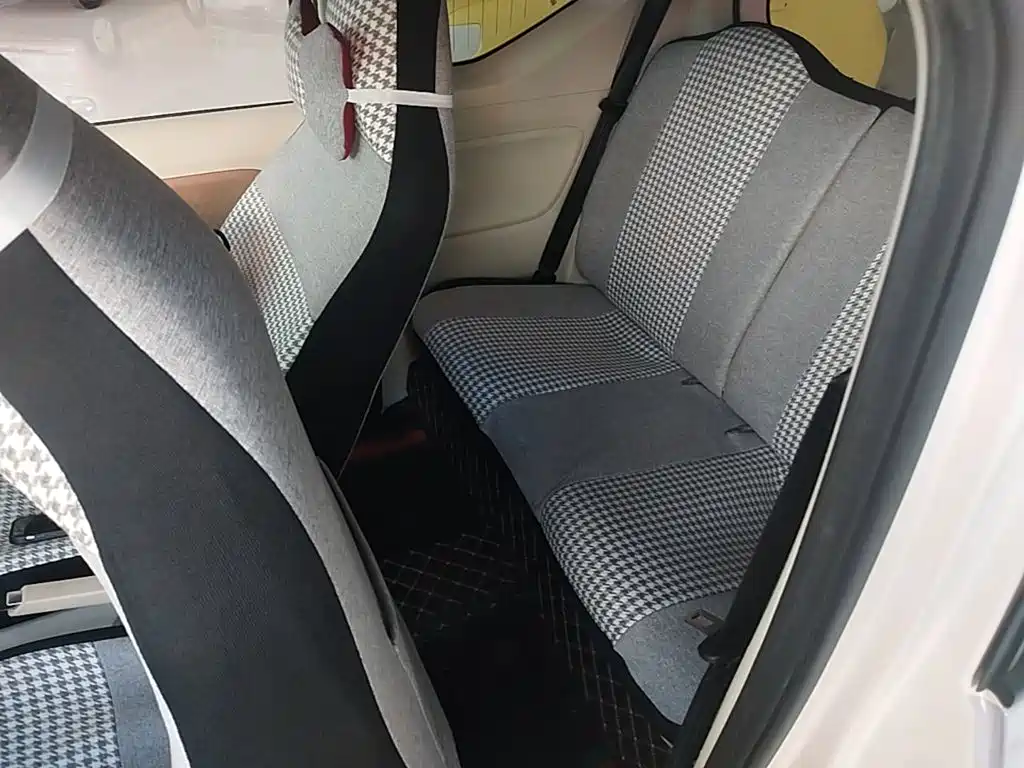 Wuling MINIEV — миниатюра 17