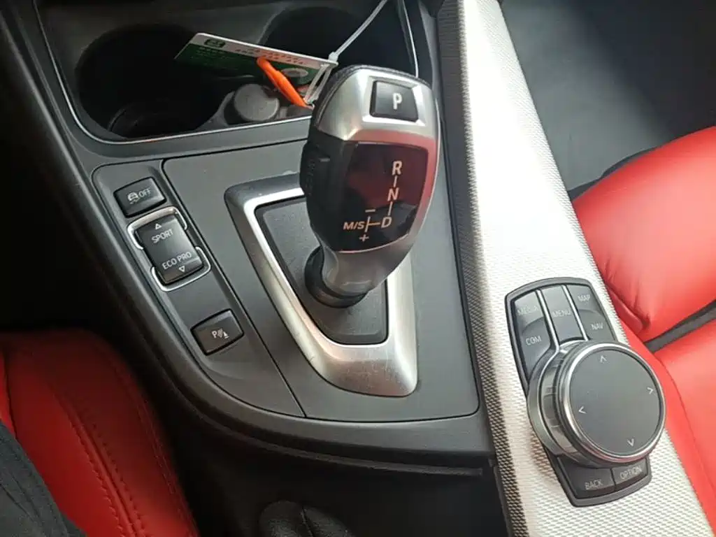 BMW 4 Series — миниатюра 14