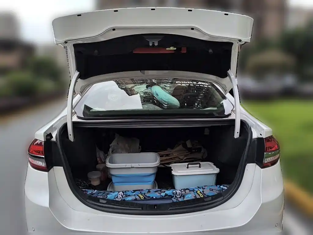 Ford Mondeo — миниатюра 15