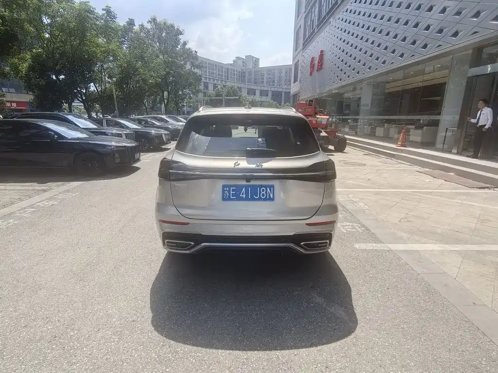 Hongqi Hongqi HS5 — миниатюра 6