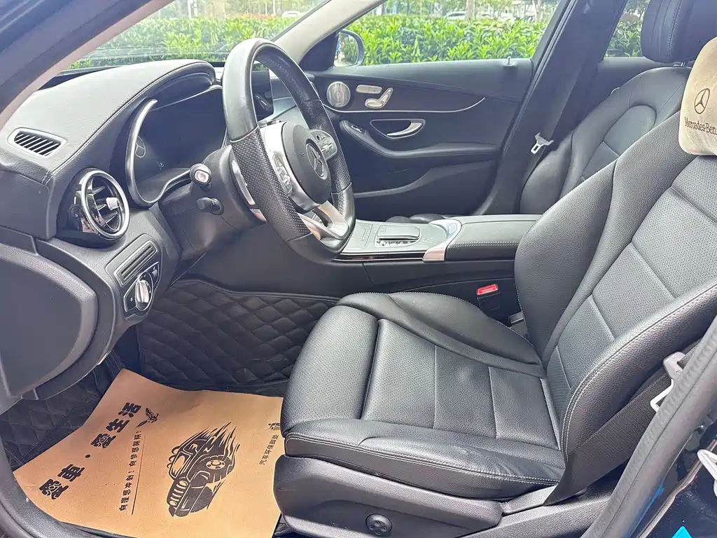 Mercedes-Benz C-Class — миниатюра 5