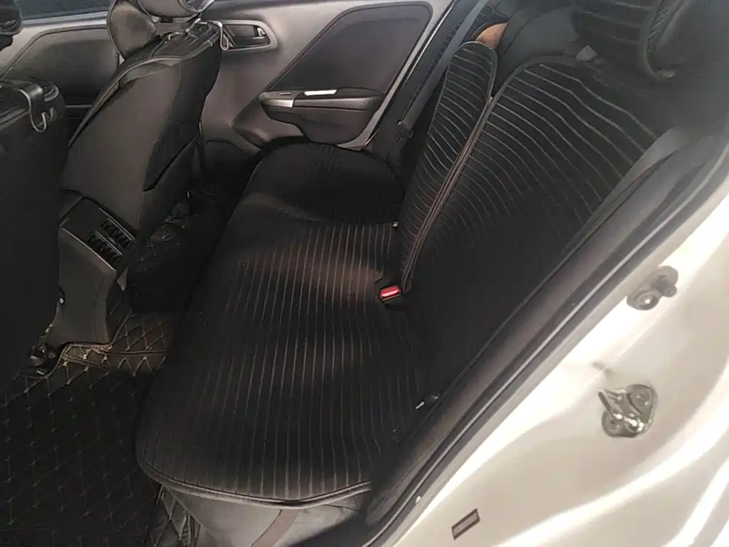 Honda City — миниатюра 17