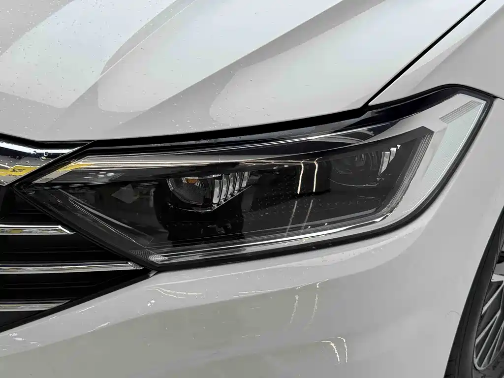 Volkswagen Sagitar 2020 280TSI DSG Comfort V