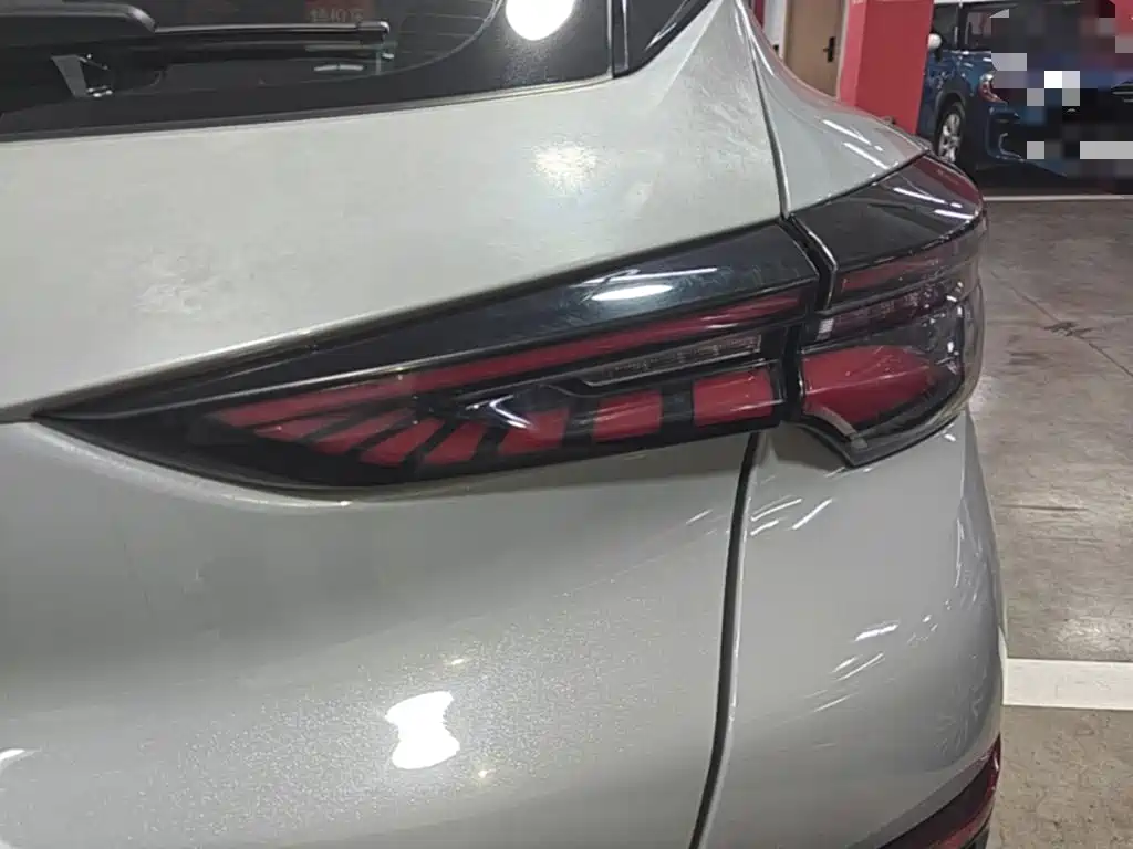 Changan UNI-T — миниатюра 8
