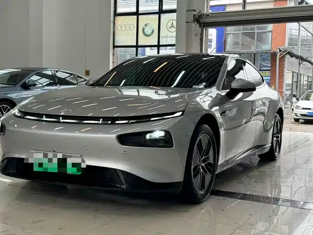 XIAOPENG P7 2024