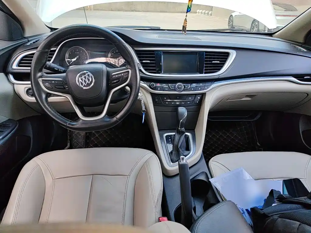 Buick Excelle — миниатюра 10