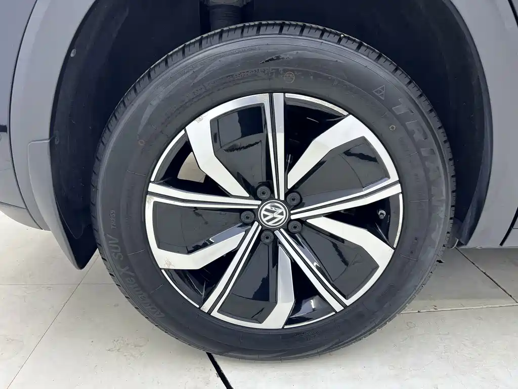 Volkswagen Teramont — миниатюра 23