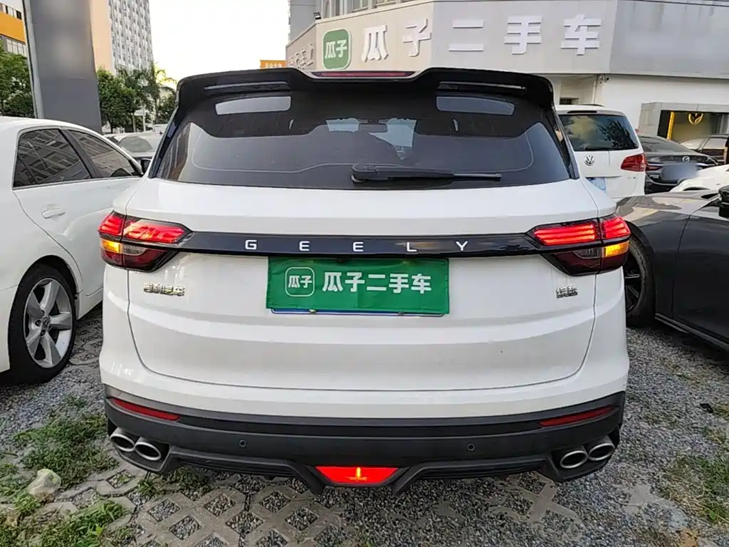 Geely Binyue — миниатюра 6