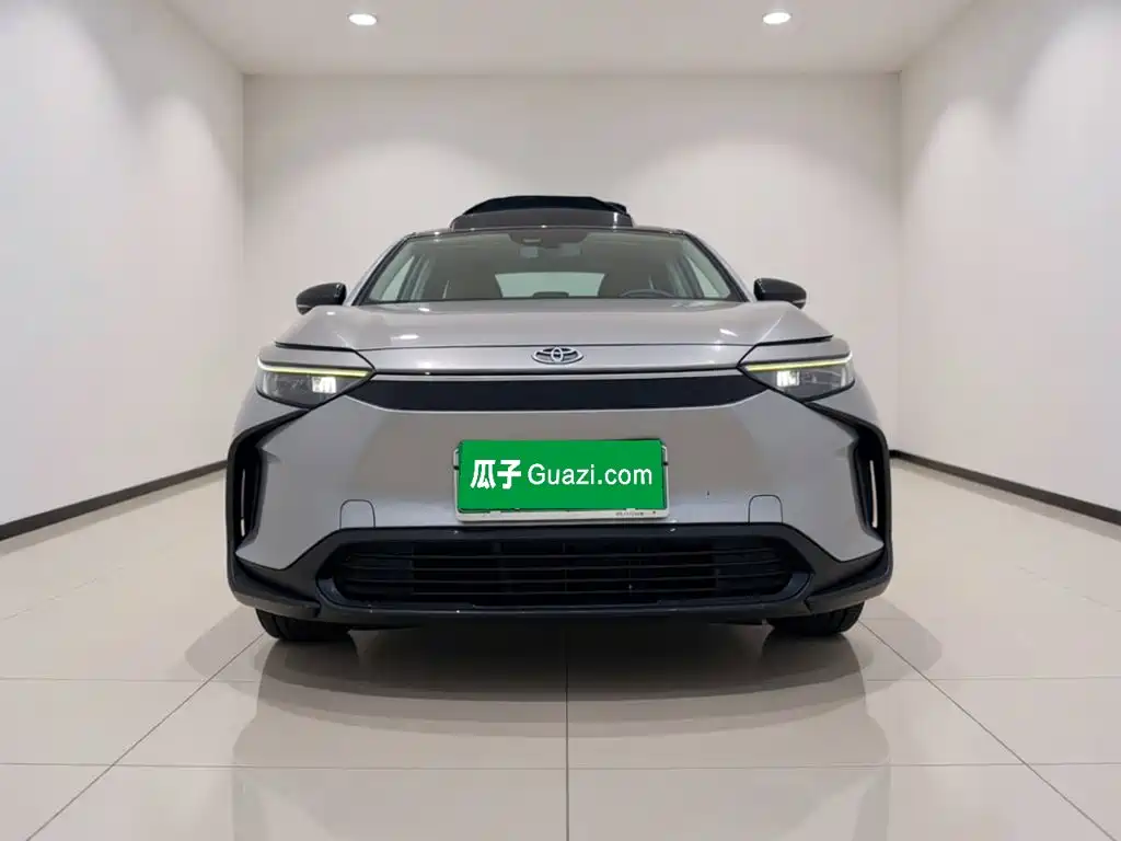 Toyota bZ4X — миниатюра 24