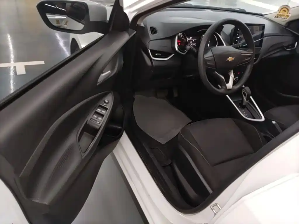 Chevrolet Cavalier — миниатюра 16