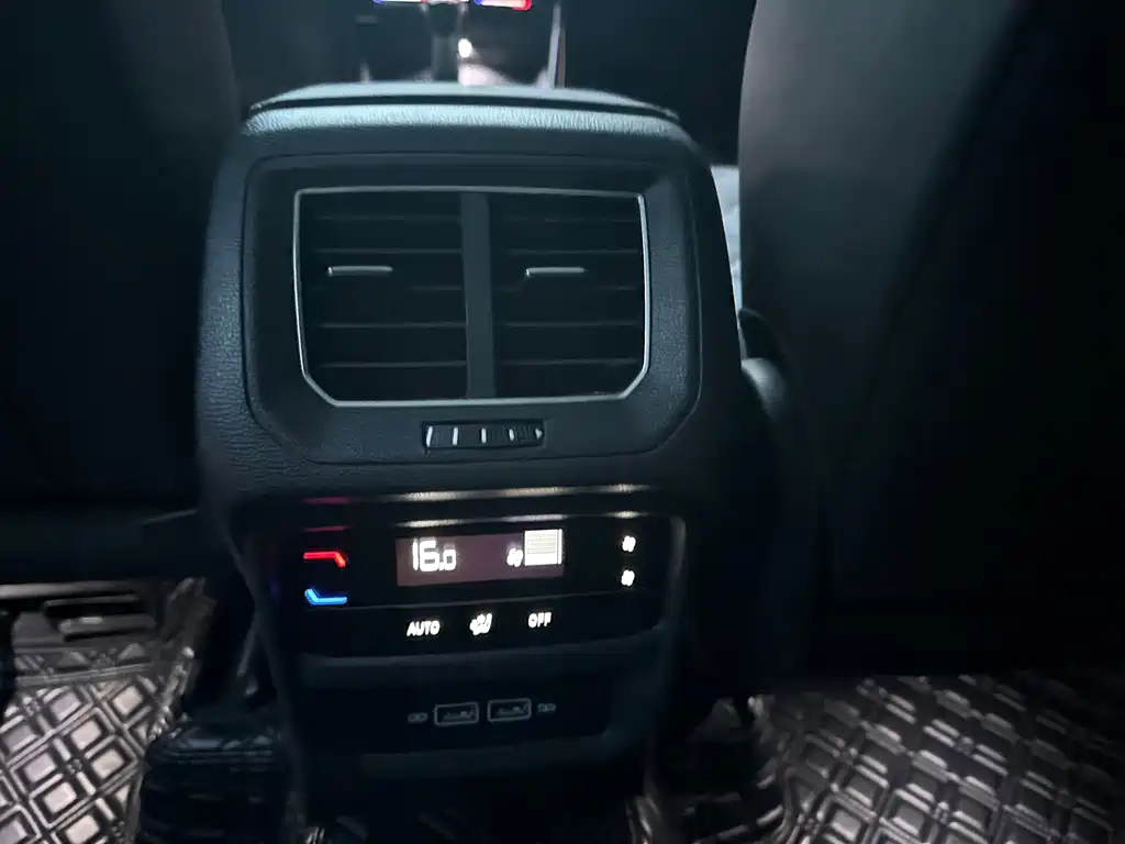 Volkswagen Tayron — миниатюра 13