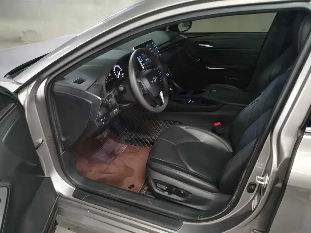 Toyota Avalon — миниатюра 5