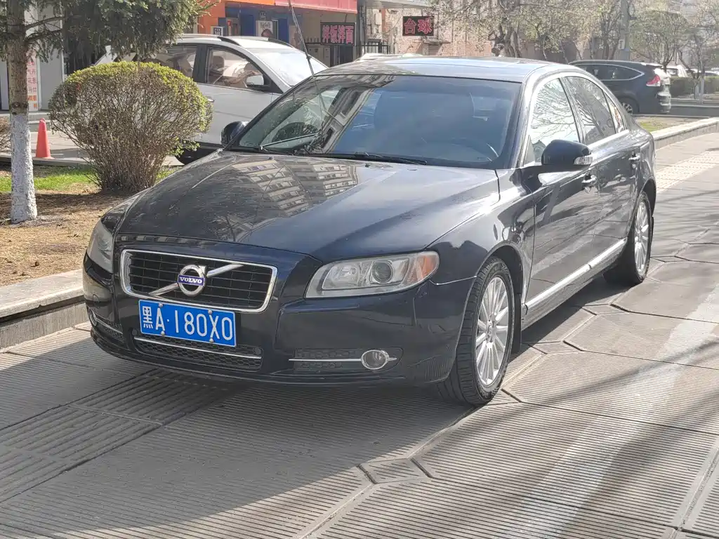 Volvo S80L 2010 3.0T AWD