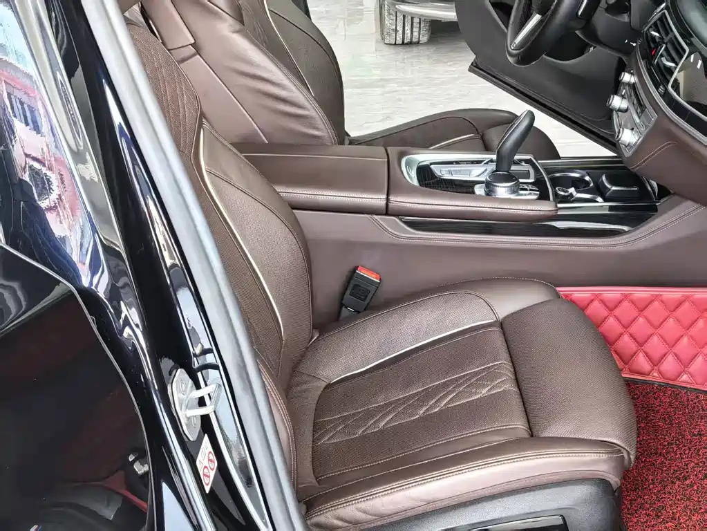 BMW 7 Series 730Li Premium Type M Sport Package, фото 11
