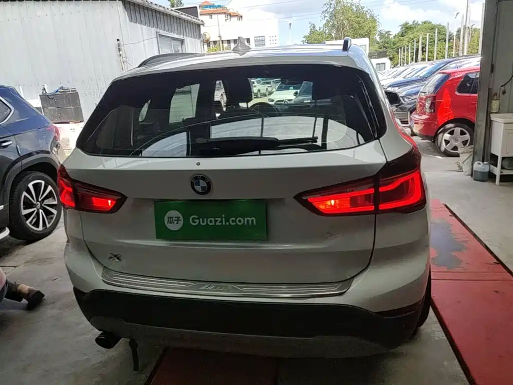 BMW X1 — миниатюра 6