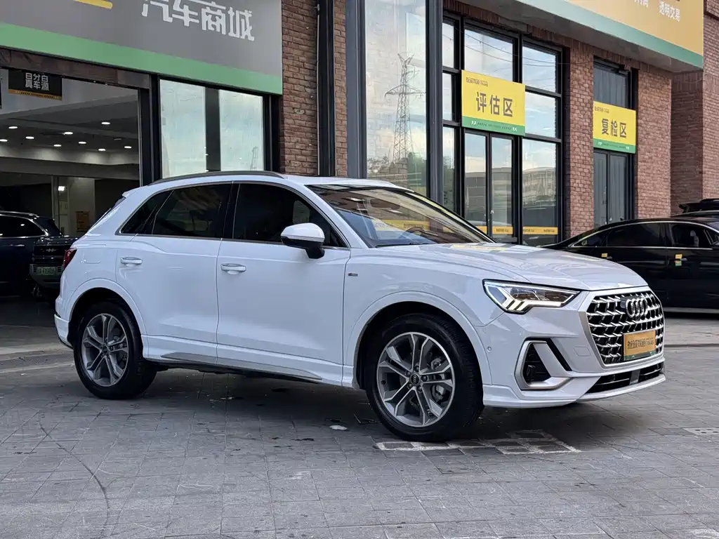 Audi Q3 — миниатюра 3
