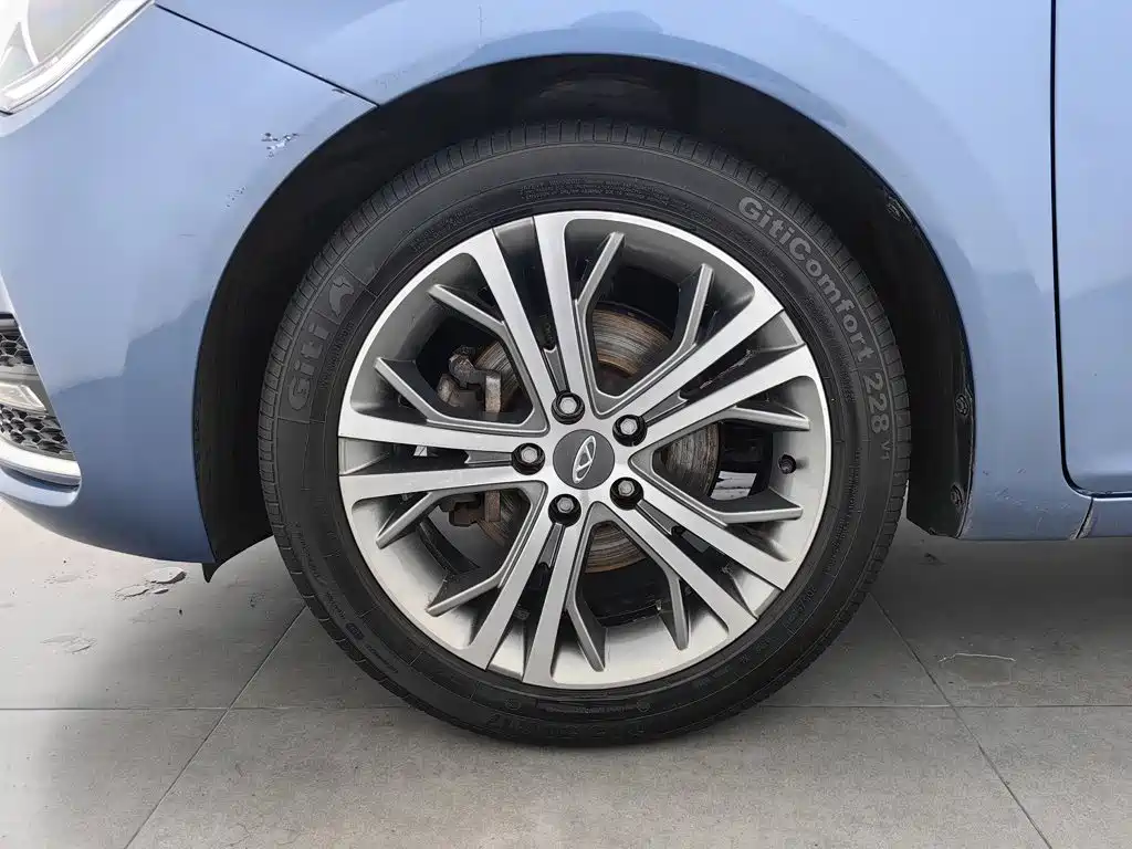 Chery Arrizo 5 — миниатюра 17