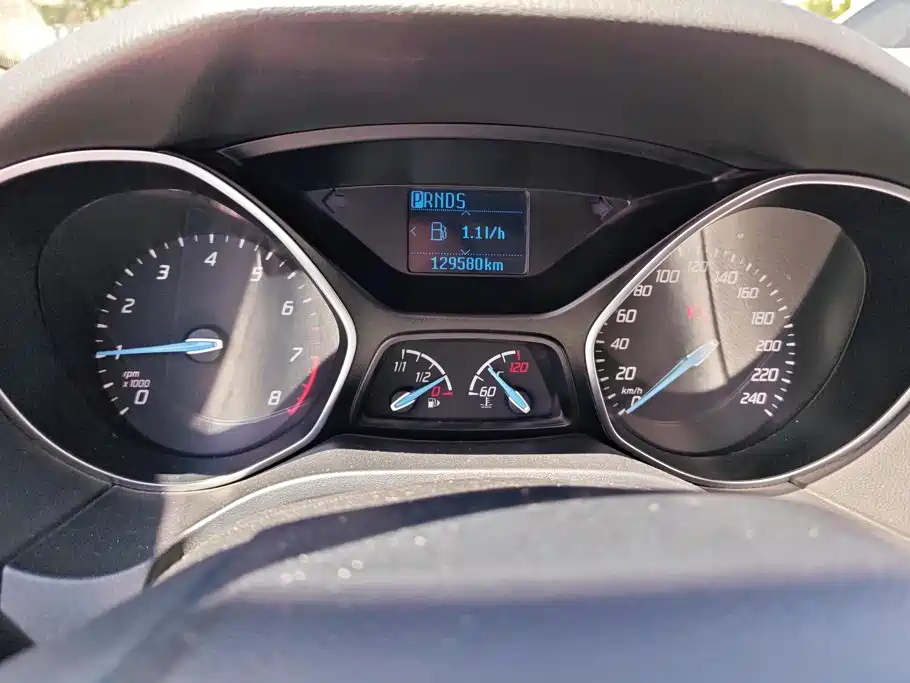 Ford Focus — миниатюра 14