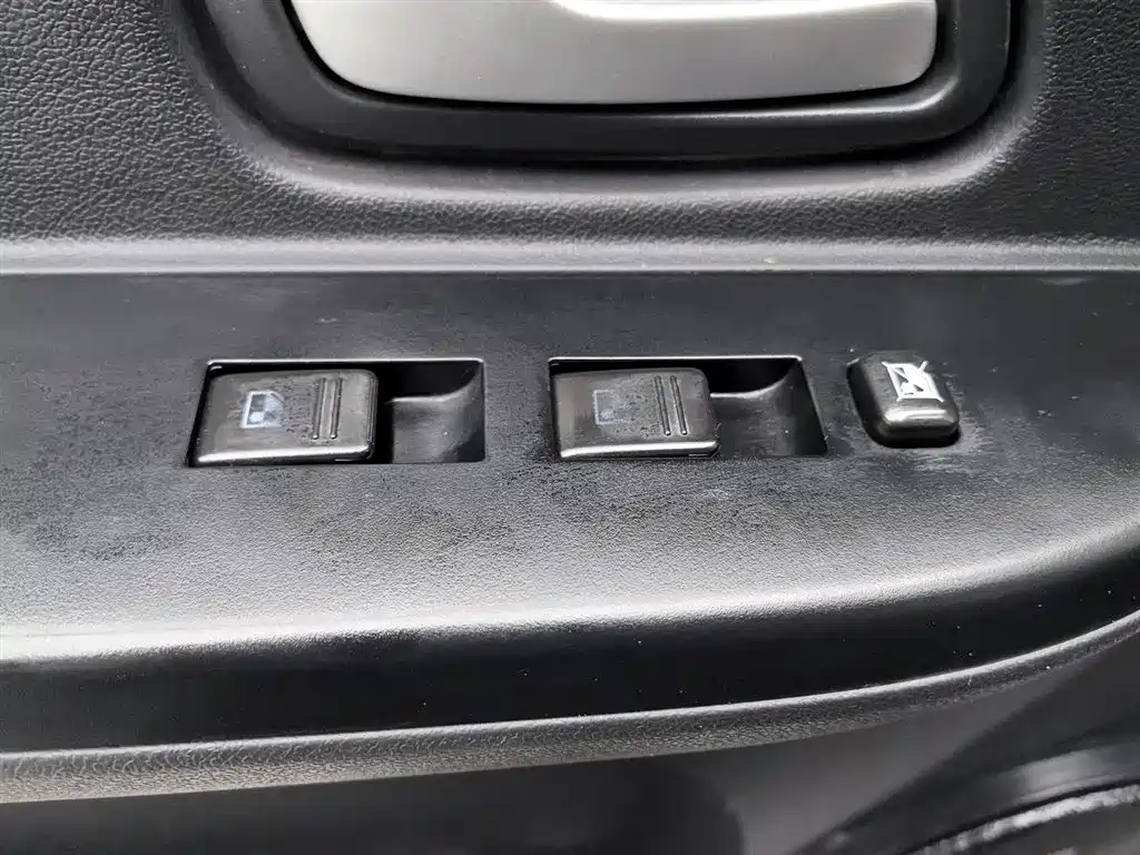 Changan M60 2020 1.5L VI 6 местDAM15KR