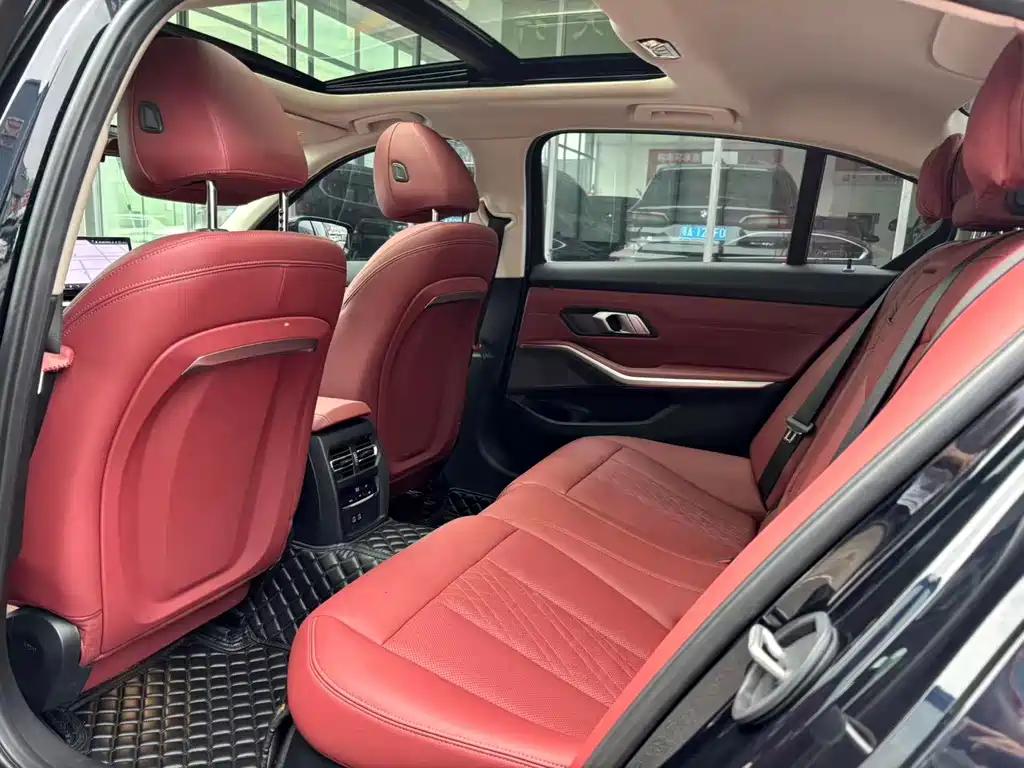 BMW 3 Series — миниатюра 5