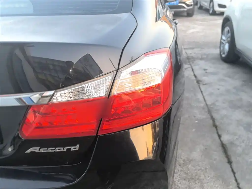 Honda Accord 2015 2.0L LXS Elite