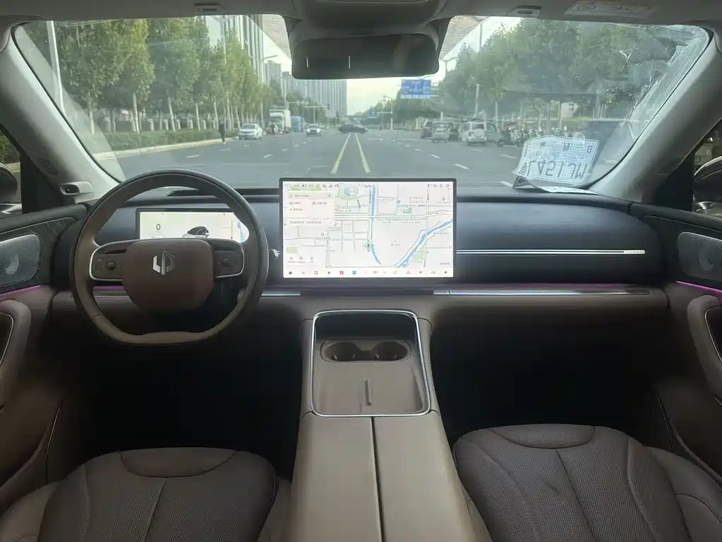 Leapmotor Leapmotor C11 — миниатюра 4