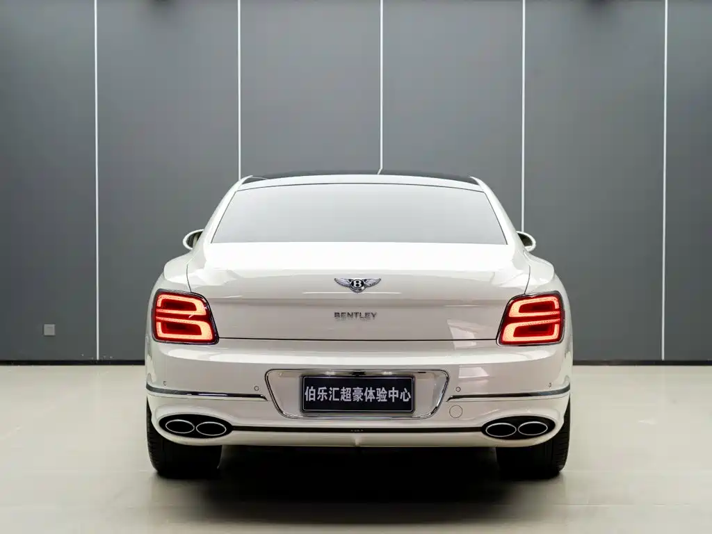 Bentley Flying Spur — миниатюра 7