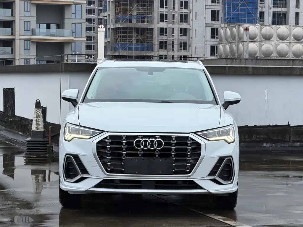 Audi Q3 2019 40 TFSI Fashion