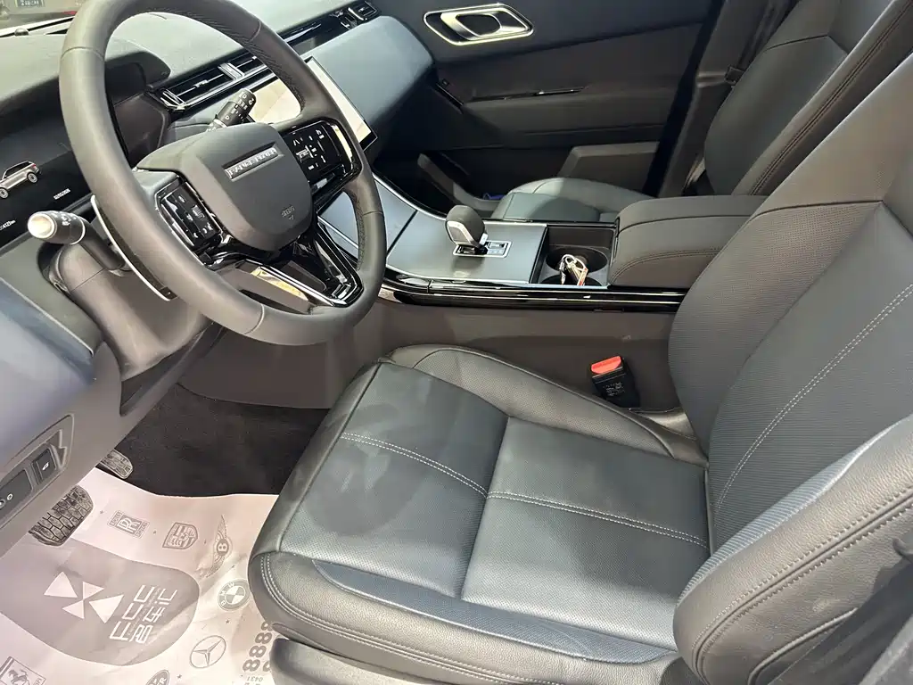 Land Rover Range Rover Velar 2026 250PS S