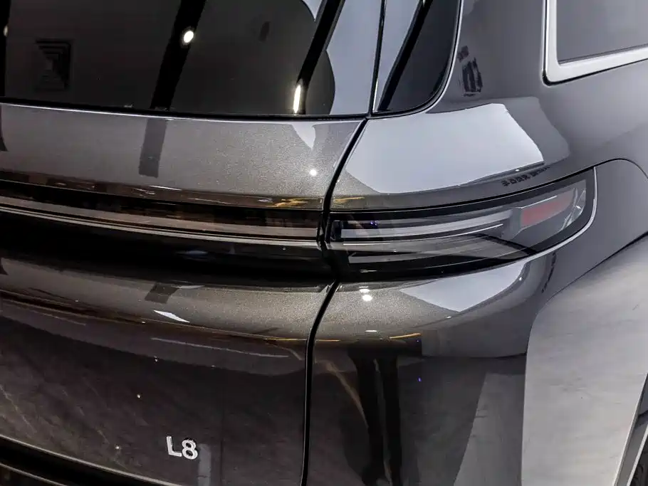Li Auto Li L8 — миниатюра 10