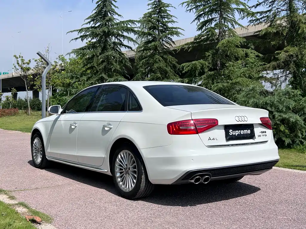Audi A4L — миниатюра 11