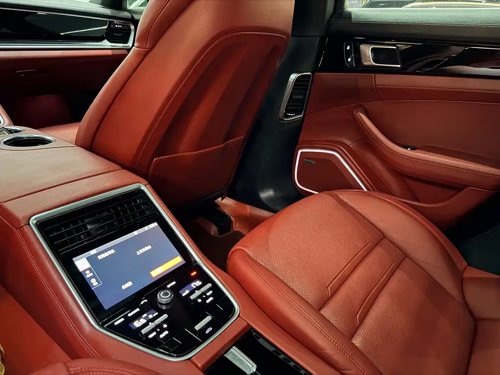 Porsche Panamera — миниатюра 9