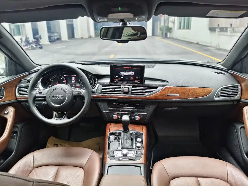 Audi A6L — миниатюра 7