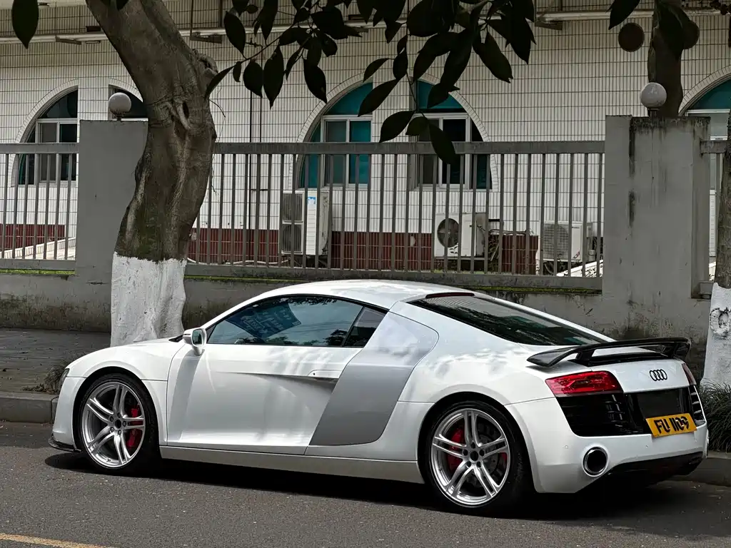 Audi R8 2014 4.2 FSI quattro