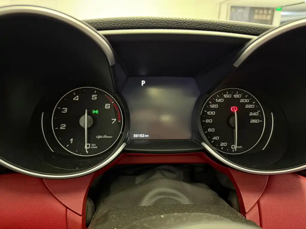 Alfa Romeo Giulia — миниатюра 9