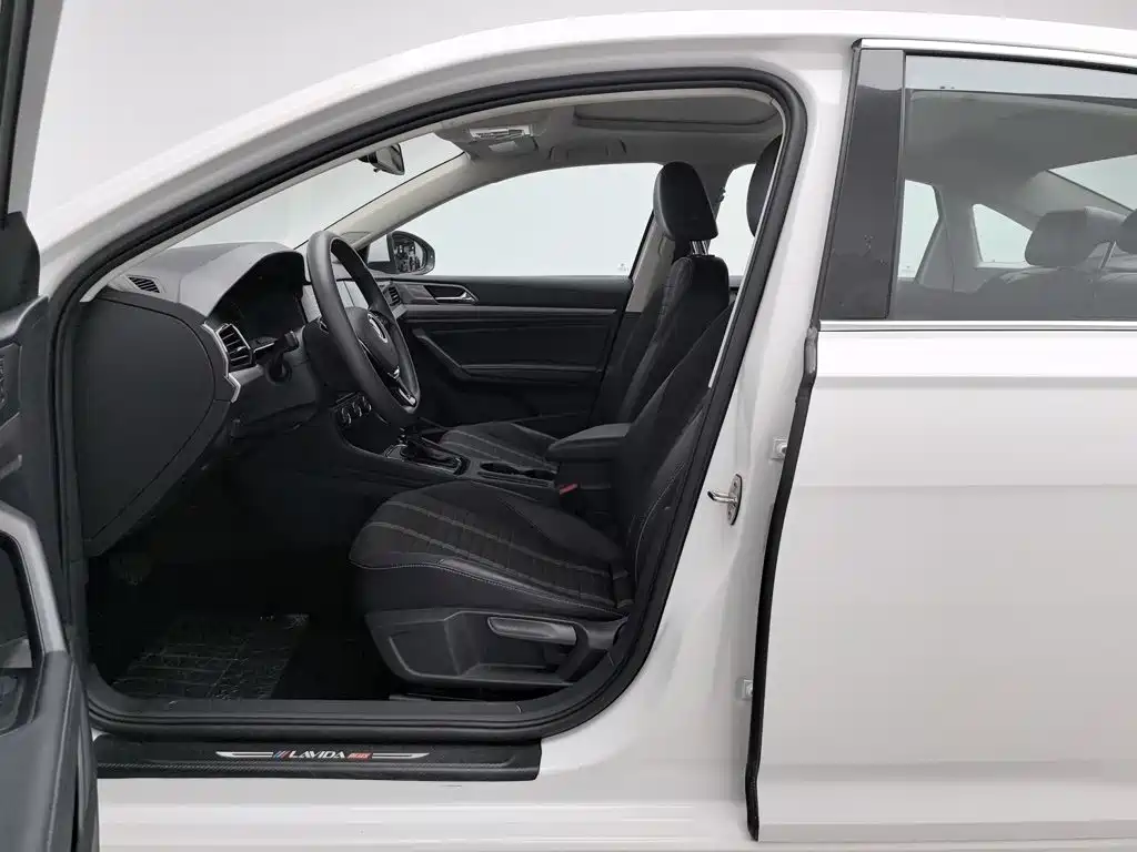 Volkswagen Lavida — миниатюра 10