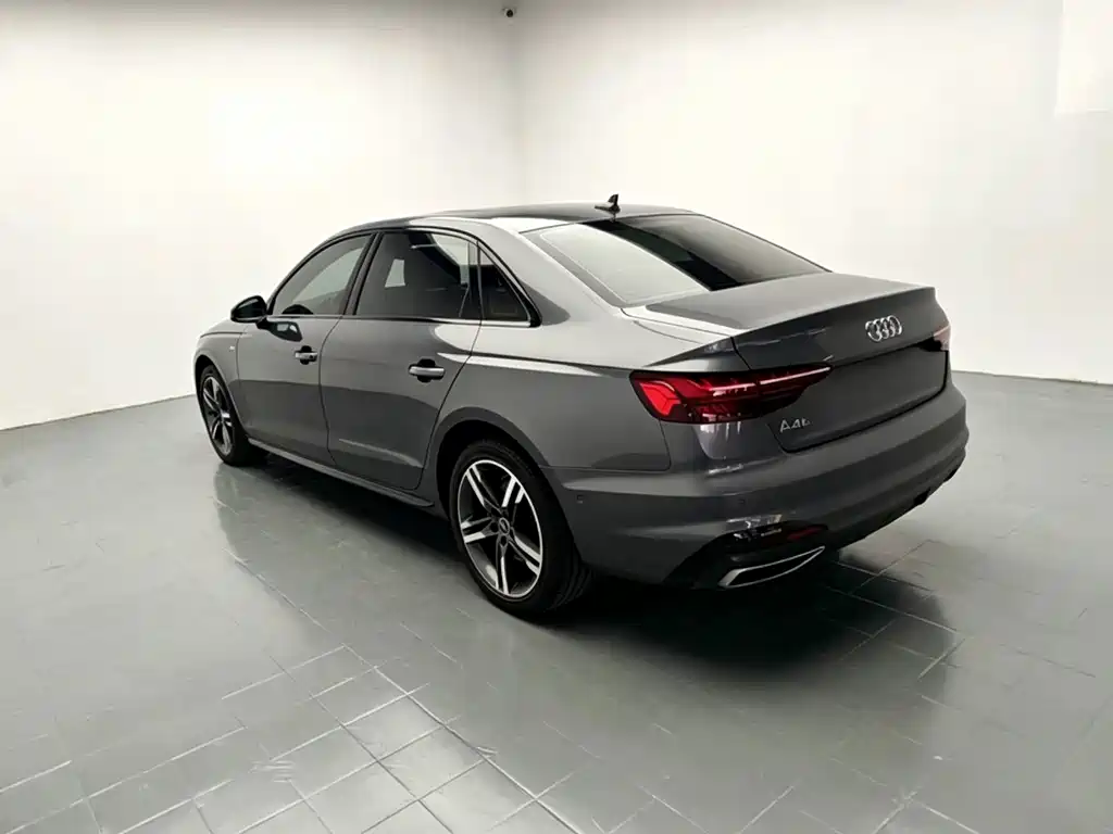 Audi A4L — миниатюра 5