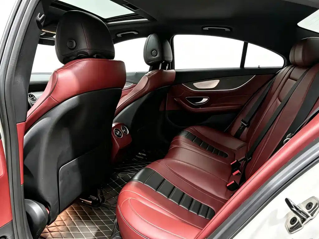 Mercedes-Benz CLS — миниатюра 6