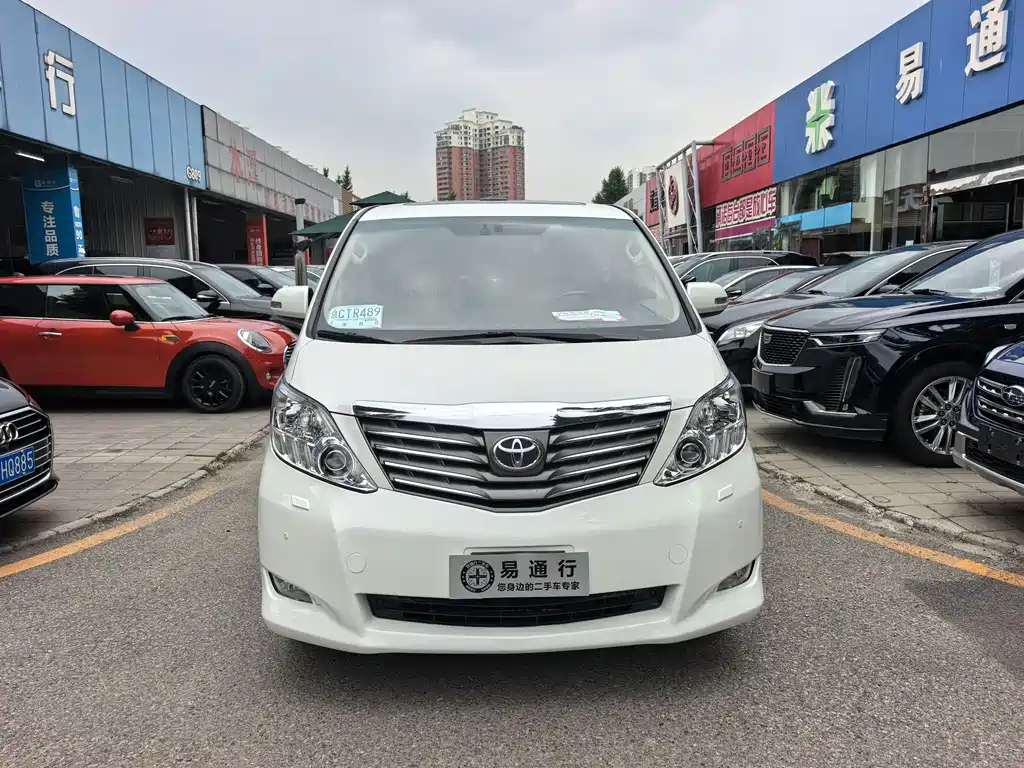 Toyota Alphard 2011 2.4L Luxury