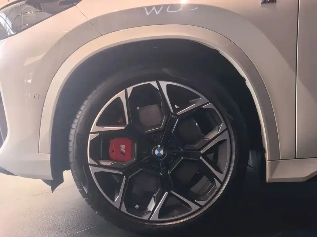 BMW X1 M35Li — миниатюра 5