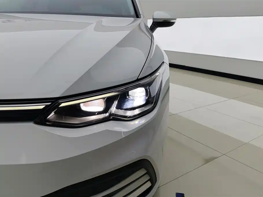 Volkswagen Golf 2023 280TSI DSG Pro