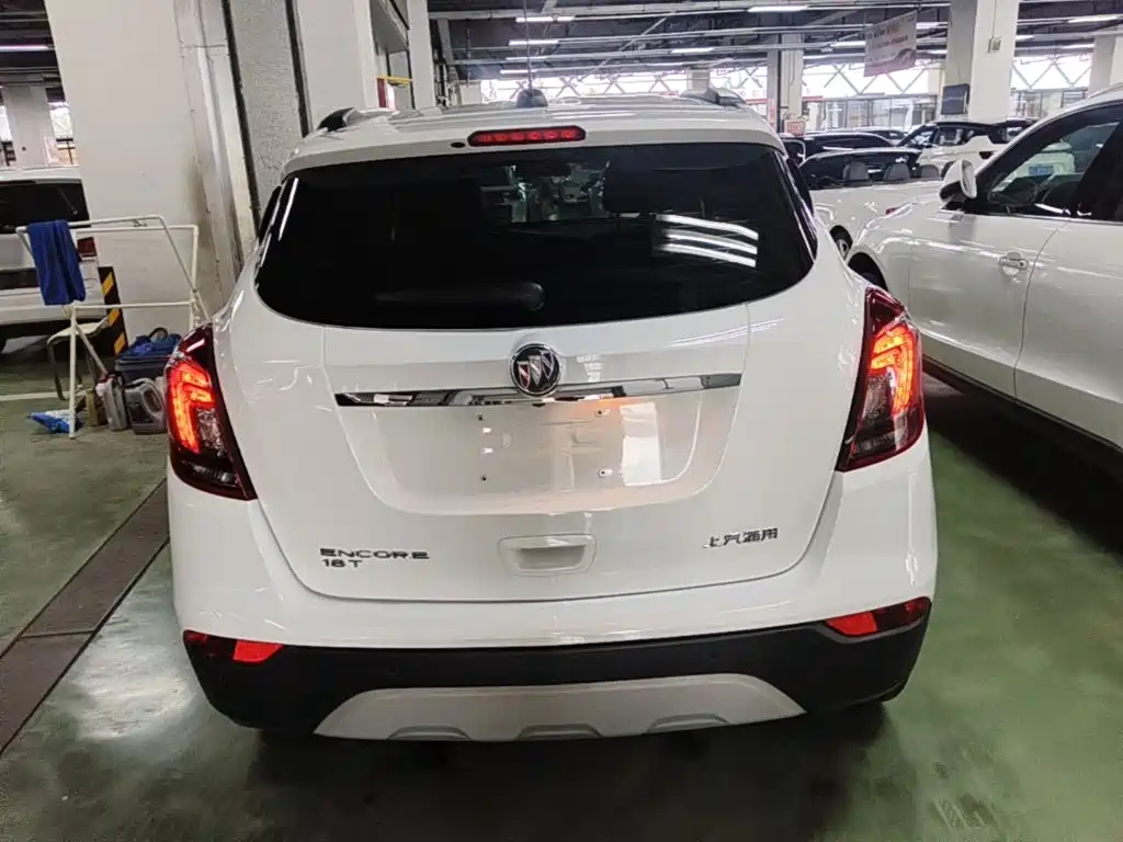 Buick Encore — миниатюра 6