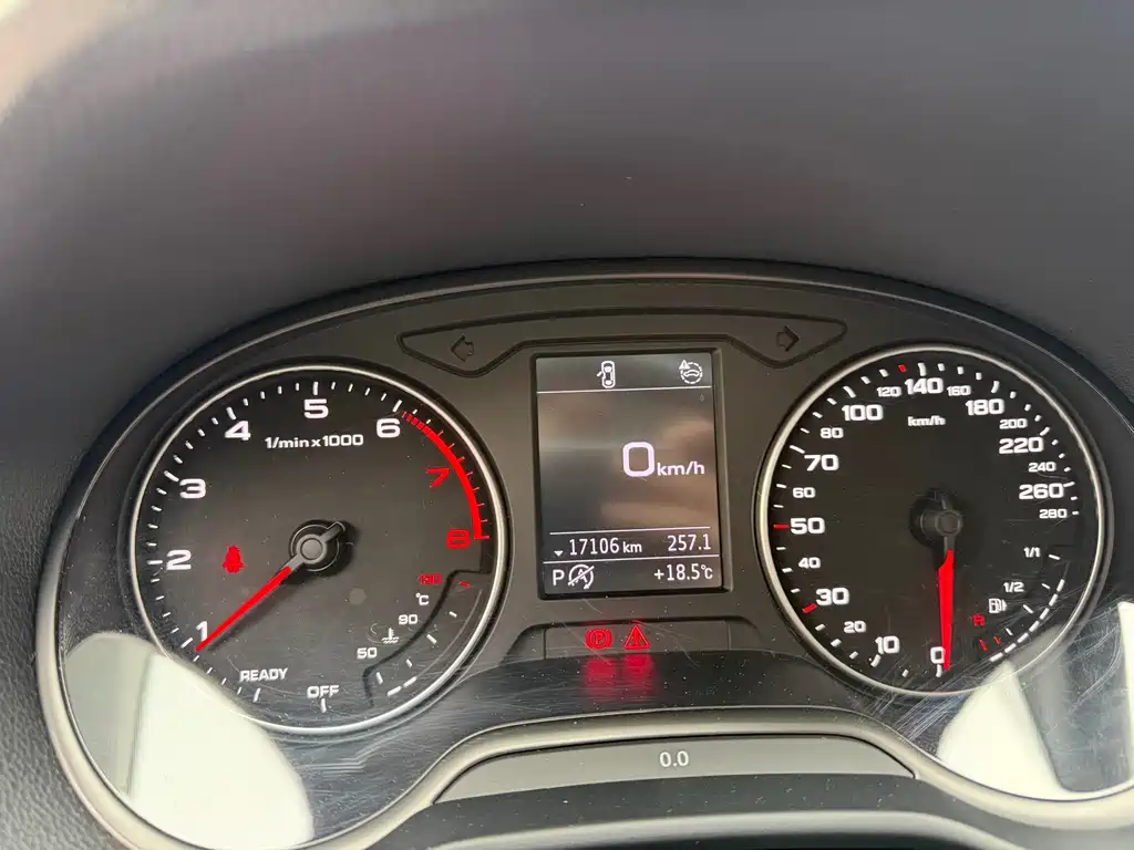 Audi Q2L — миниатюра 5