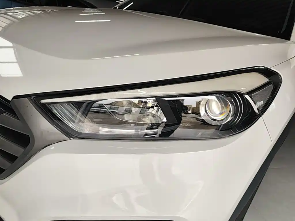 Hyundai Tucson — миниатюра 24
