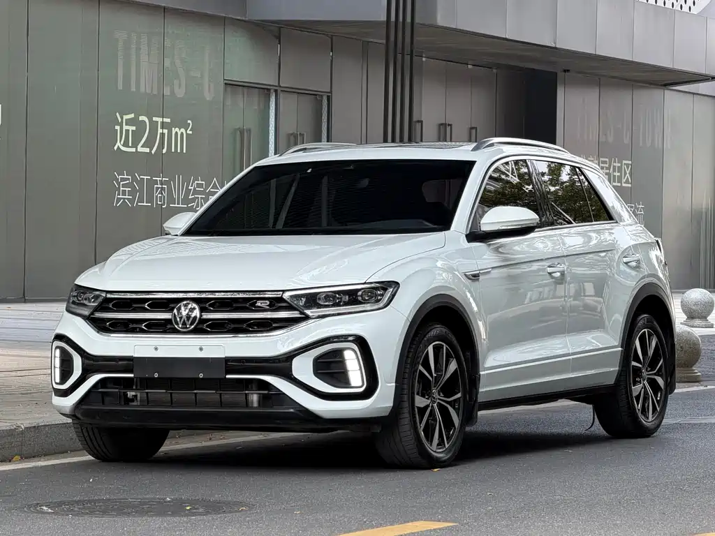 Volkswagen T-Roc 2024