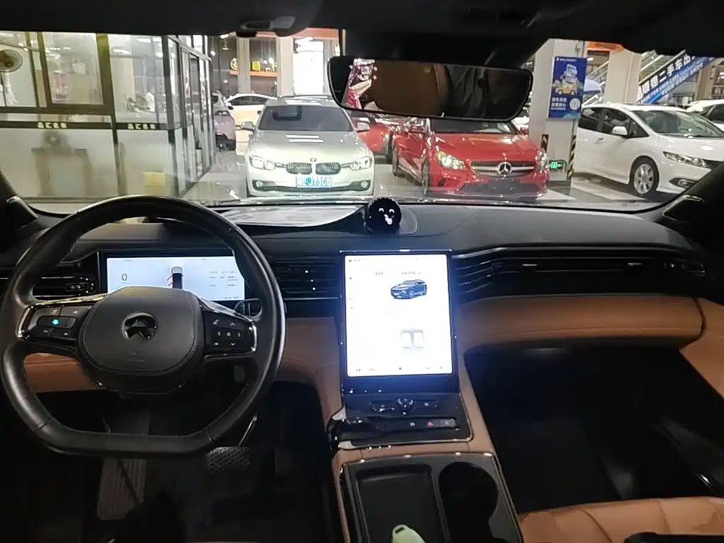 NIO ES8 — миниатюра 10