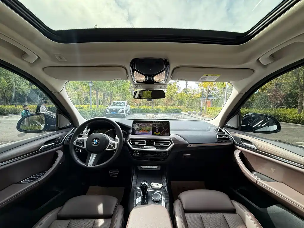 BMW X3 — миниатюра 11